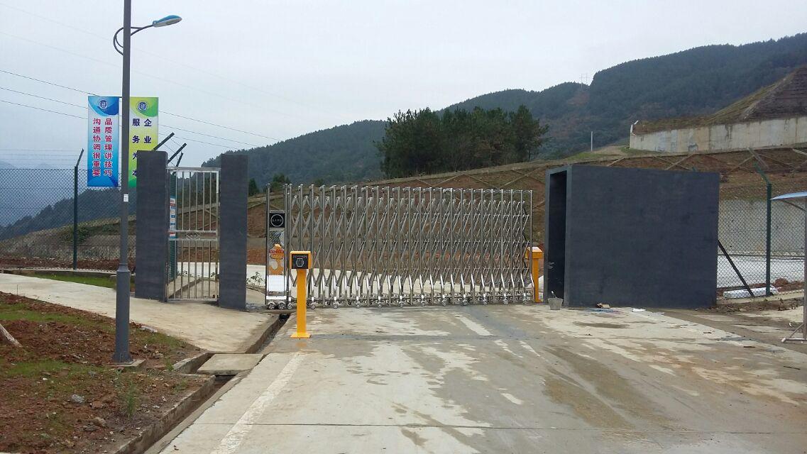 西林县西林县四川广元市伸缩门
