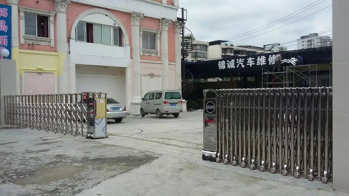 西林县西林县四川德阳市伸缩门